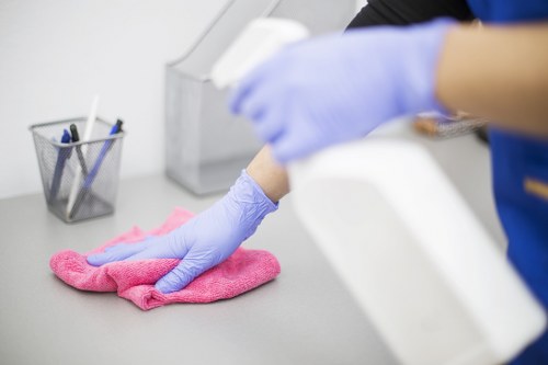 Professional end of tenancy cleaning in a Hackney rental property